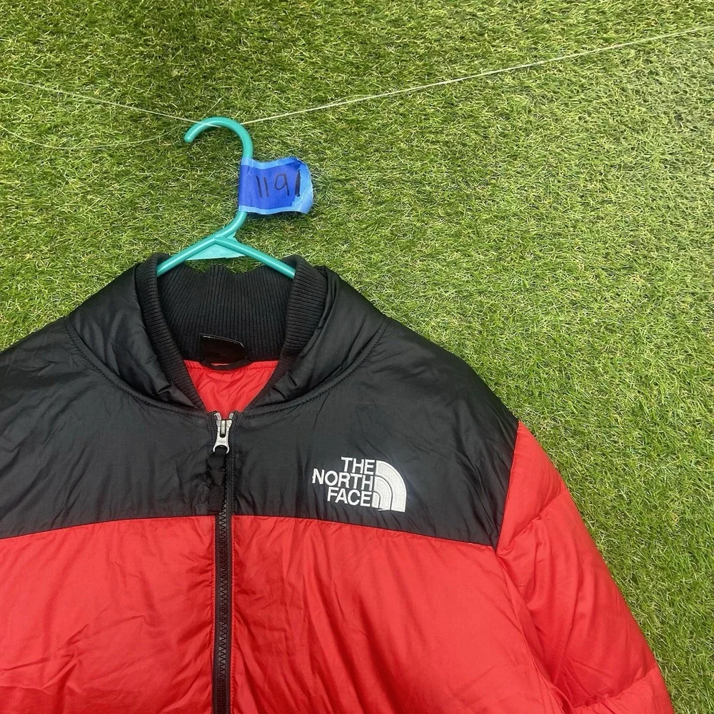 The North Face Dow Jacket Mens Medium Red Down Filled 700 Outdoor Puffer Hiking
